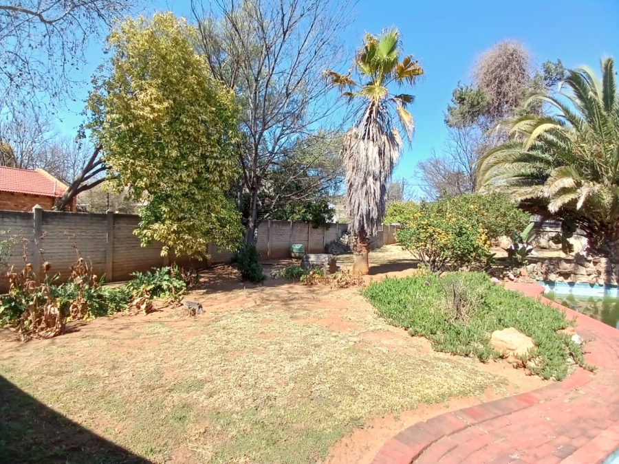 3 Bedroom Property for Sale in Vaalpark Free State